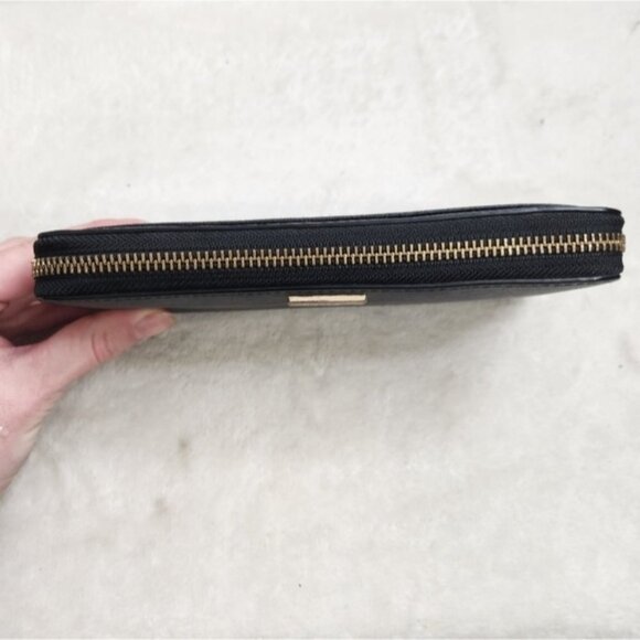 SOLD 🌟 Kate Spade Black Leather Continental Zippered Wallet - Picture 5 of 16